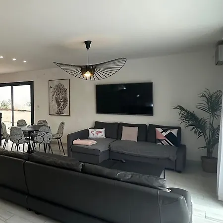 Вилла Marie-jeanne Санари-сюр-Мер