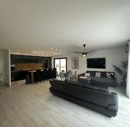 Marie-jeanne * Sanary-sur-Mer