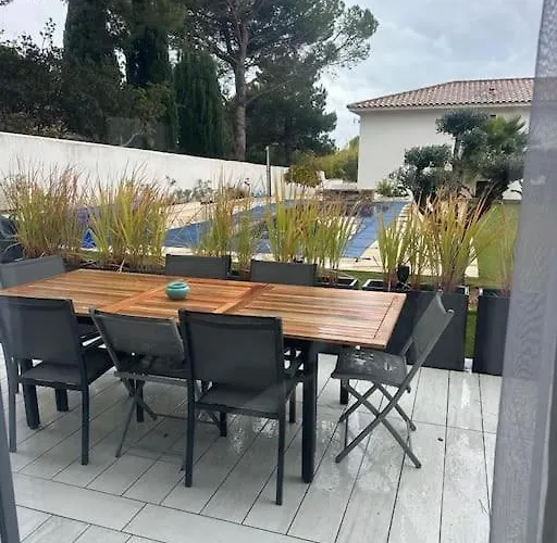 Marie-jeanne Sanary-sur-Mer